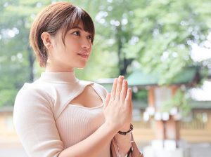 (初体験✕膣内射精)ショートボブの博多美人お姉さんをゴン責め連続絶頂で痙攣イキっぱ♡手マンで失禁お漏らしの中出し姦