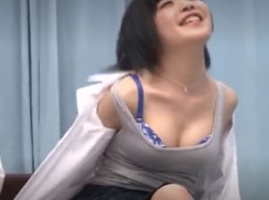 下着調査を言い訳に制服JKナンパでセクハラ痴漢おっぱいこねくり「ちょま…揉みすぎぃい♡」なし崩し強制発情で生チン即ハメ乱交