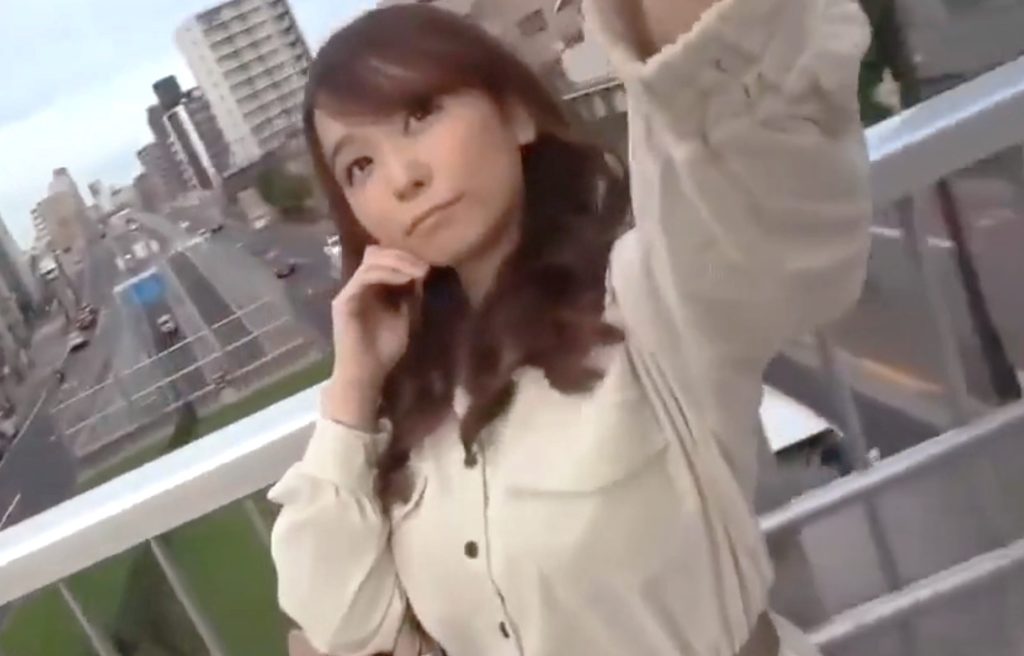 配信中にゲットした彼有りJDお姉さんをMM号ご招待「ちょコレ以上だめぇあっあぁ♡」巨乳おっぱいこねくり強制発情でNTR即ハメ姦