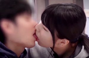 （素人ナンパ）ポニーテールの巨乳おっぱいJDが童貞救済「初体験…私でイイの？」無垢なチェリーを優しく赤面筆おろし