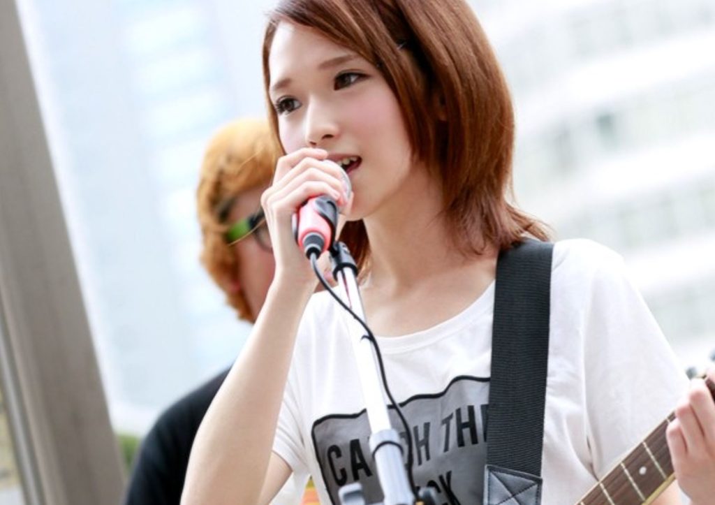 野外で見つけたスレンダー美少女に一目惚れでナンパ全力ガチ口説きで連れ込み性交♡美乳おっぱいの肢体に激萌えフル勃起♡