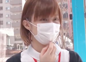 【素人ナンパ】え…凄く勃ってる…ゴクリ♡絶倫フル勃起の男根を診察でメス覚醒の看護師♡セクハラ痴漢なし崩しで即ハメ突入