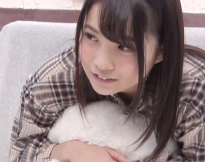 《素人ナンパ企画》えっ?何?誰?いやぁああん♡黒髪ロング少女臭が残るJDをレイプ同然のデカチン即ハメ♡着衣のまま絶頂イキ