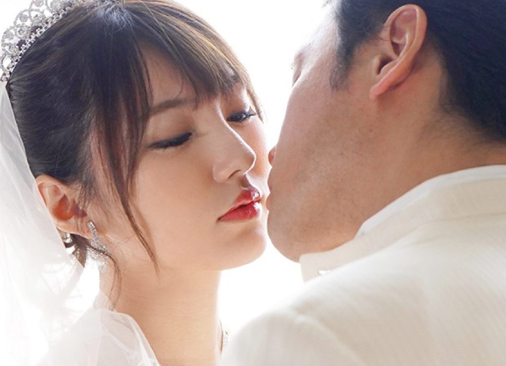 もぉ…ムリ…潜入捜査で望まぬ結婚～美乳おっぱい彼アリお姉さんが憎悪する犯罪者のチンポを受け入れ…生挿入＆種付け中出し姦