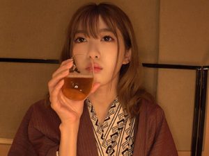 番組リハの温泉旅行でまさかのガチ恋～メス発動で完堕ちしちゃった巨乳スレンダーのくっそ可愛いグラビアアイドルとイチャラブ姦