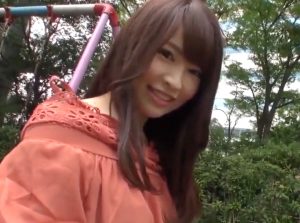 清楚な見た目の港区上品OLお姉さんはセクハラトークも笑顔で照れる中年キラーな淫乱ビッチ♡ホテル直行の言いなり淫行にうっとり